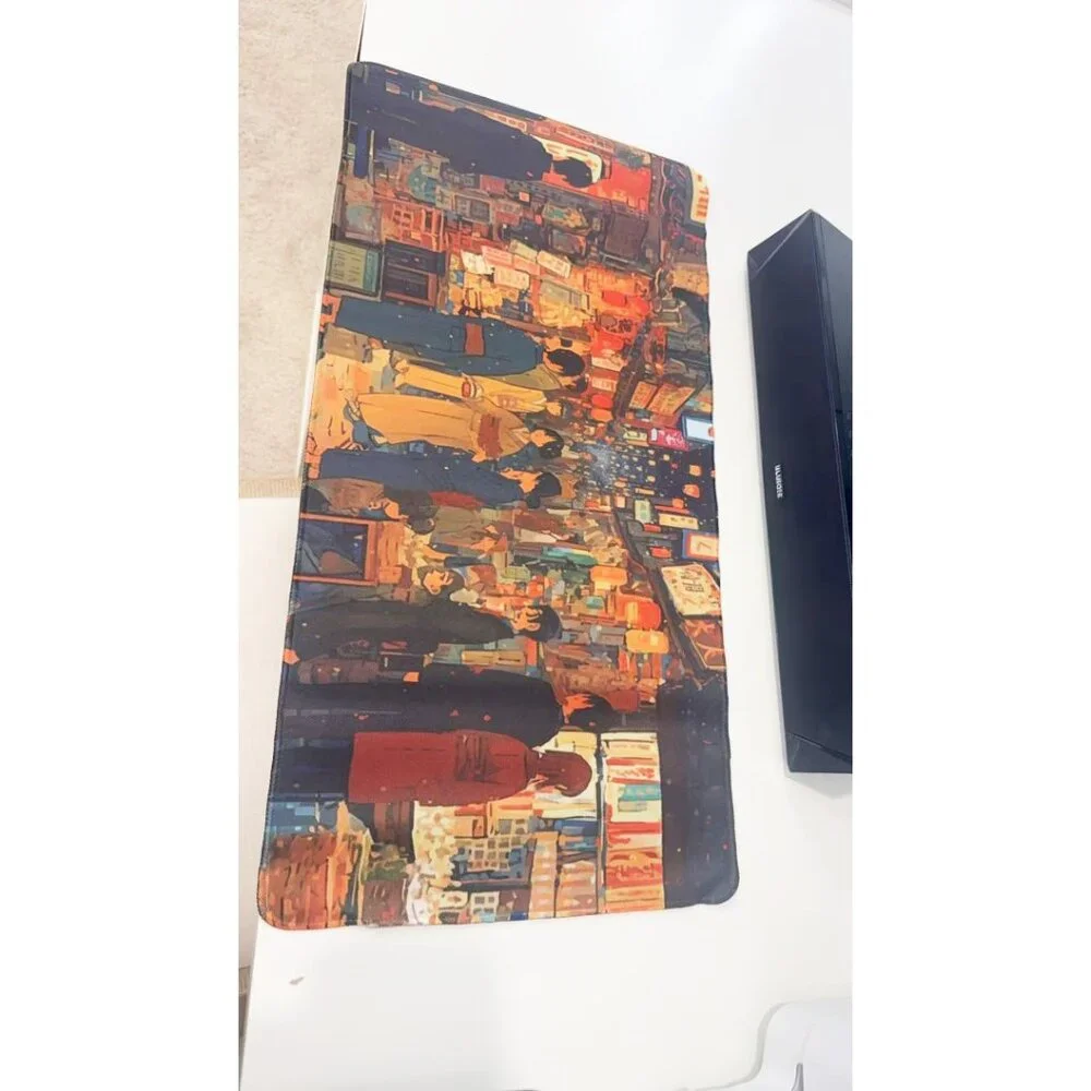 Vibrant Urban Street Art Large Gaming Mouse Pad Anti-Slip Desk Mat 11.8